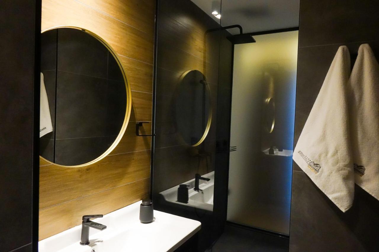 Kristall Apartments Premium Šabac Екстериор снимка
