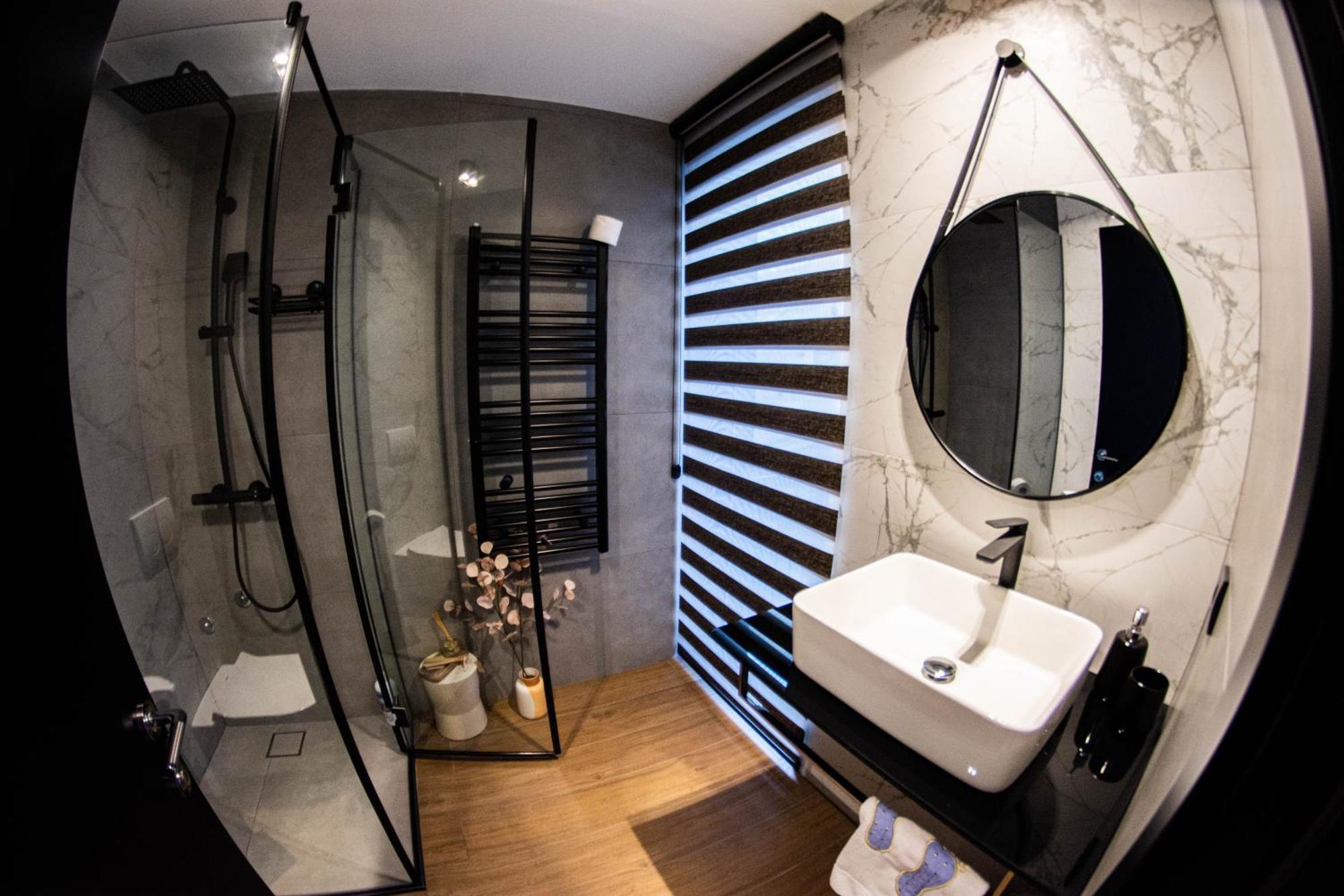 Kristall Apartments Premium Šabac Екстериор снимка