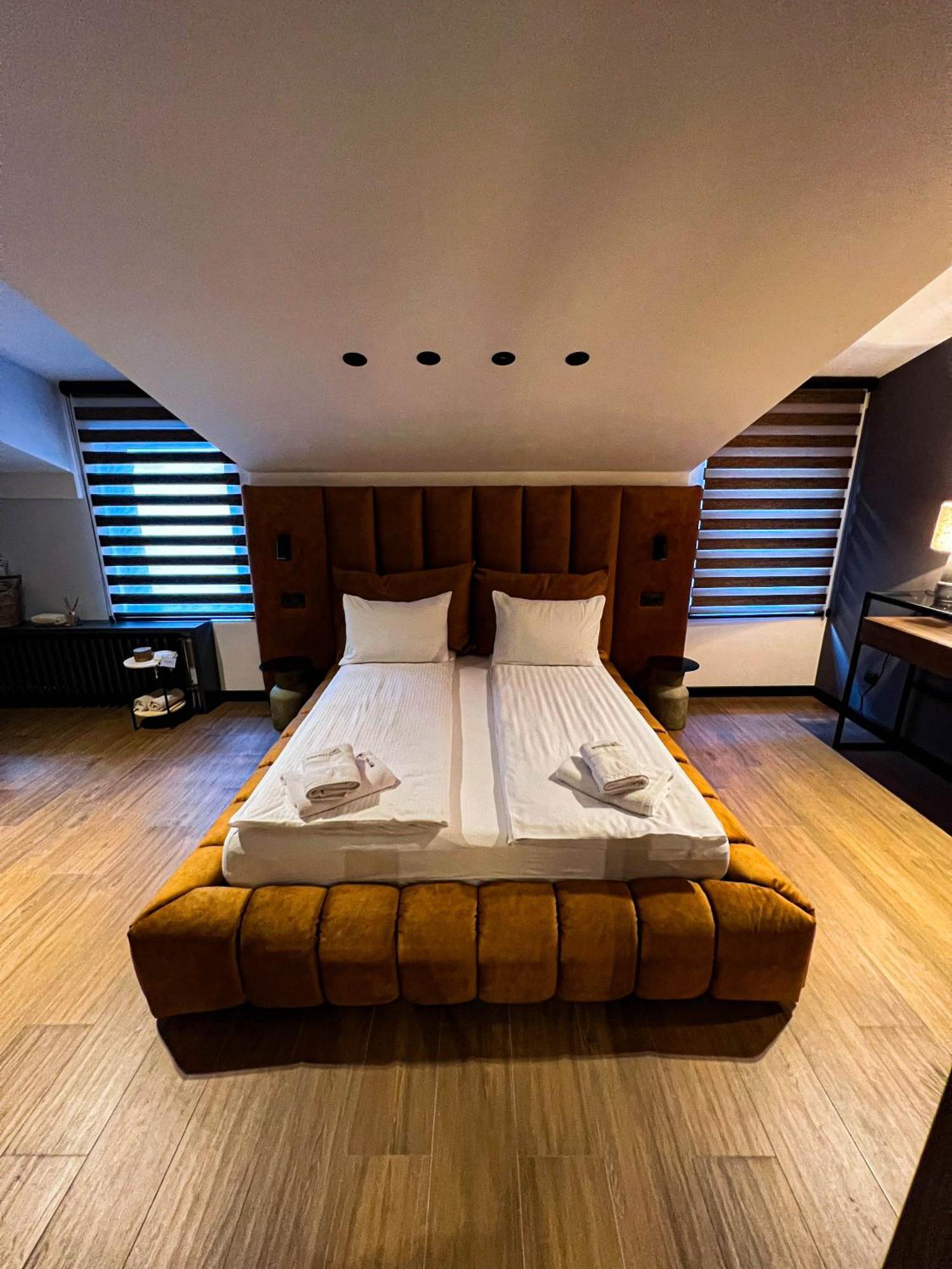 Kristall Apartments Premium Šabac Екстериор снимка
