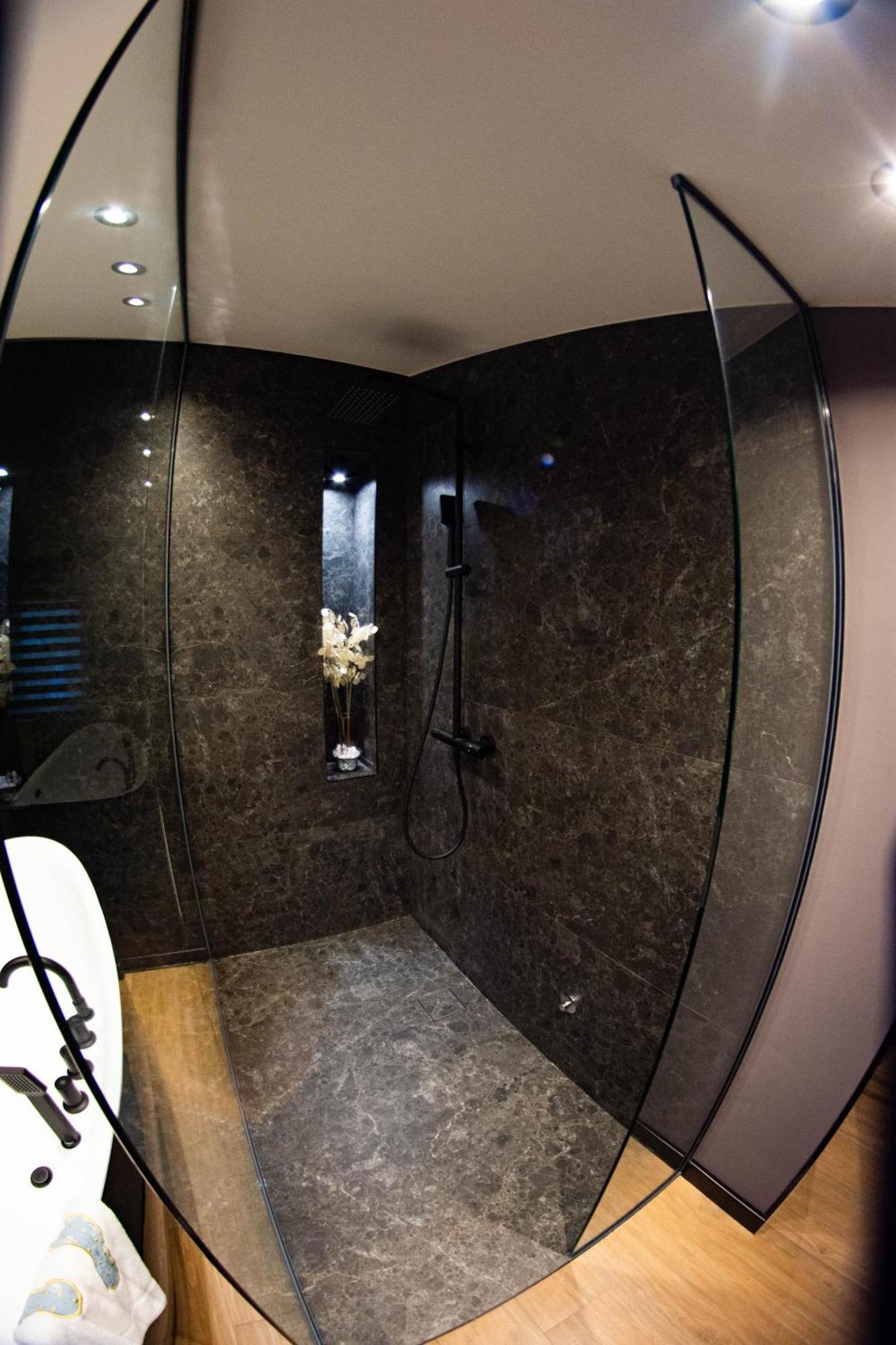 Kristall Apartments Premium Šabac Екстериор снимка